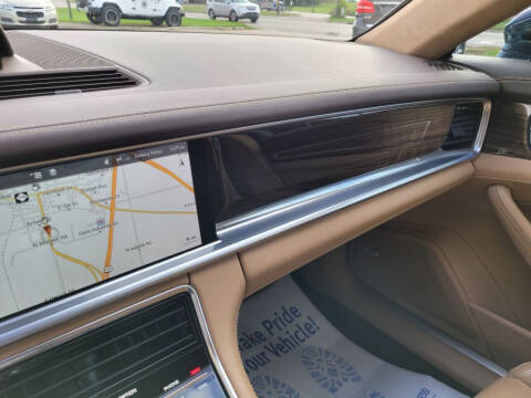 2017 Porsche Panamera Turbo