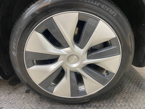 2020 Tesla Model Y Long Range