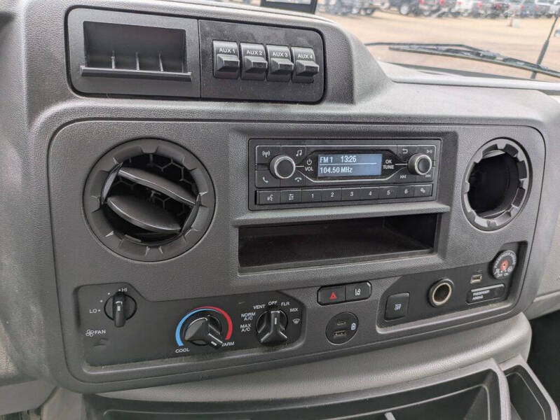 2024 Ford E-Series