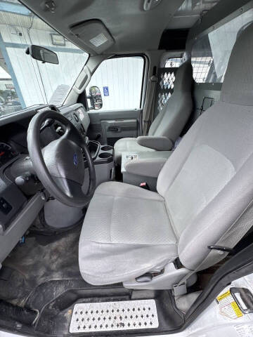 2011 Ford E-Series