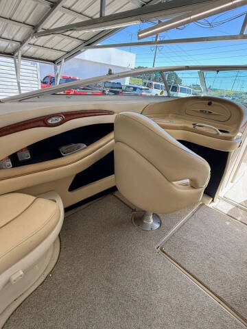 2001 Sea Ray 230