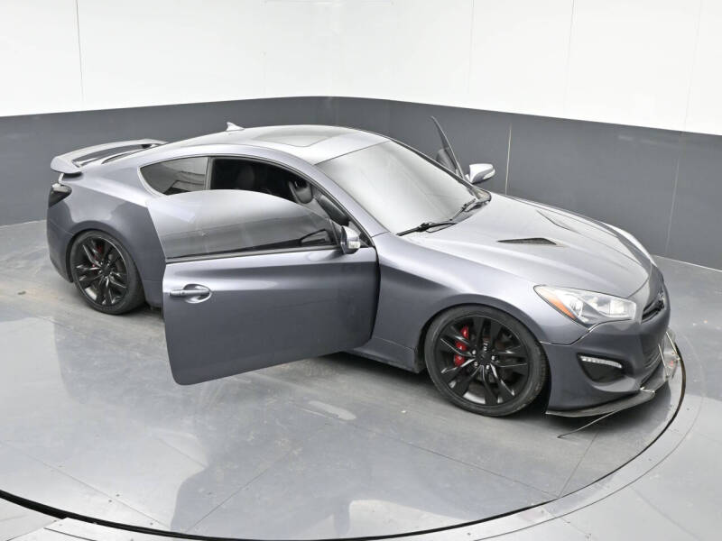 2016 Hyundai Genesis Coupe