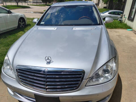 2009 Mercedes-Benz S-Class S 550 4MATIC