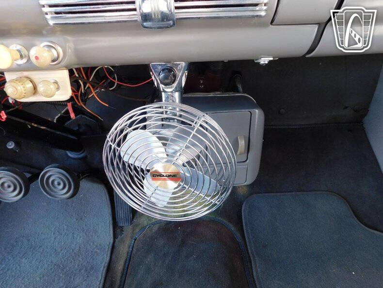 1941 Ford Super Deluxe