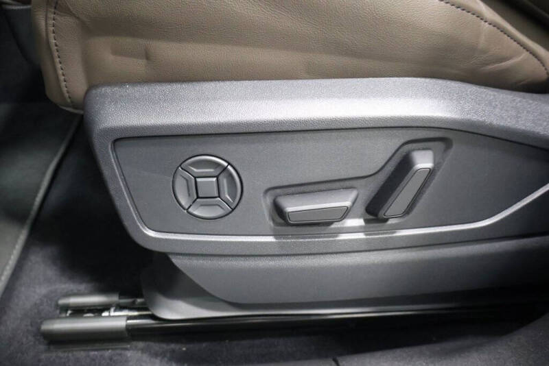 2025 Audi Q5 quattro Premium Plus TFSI