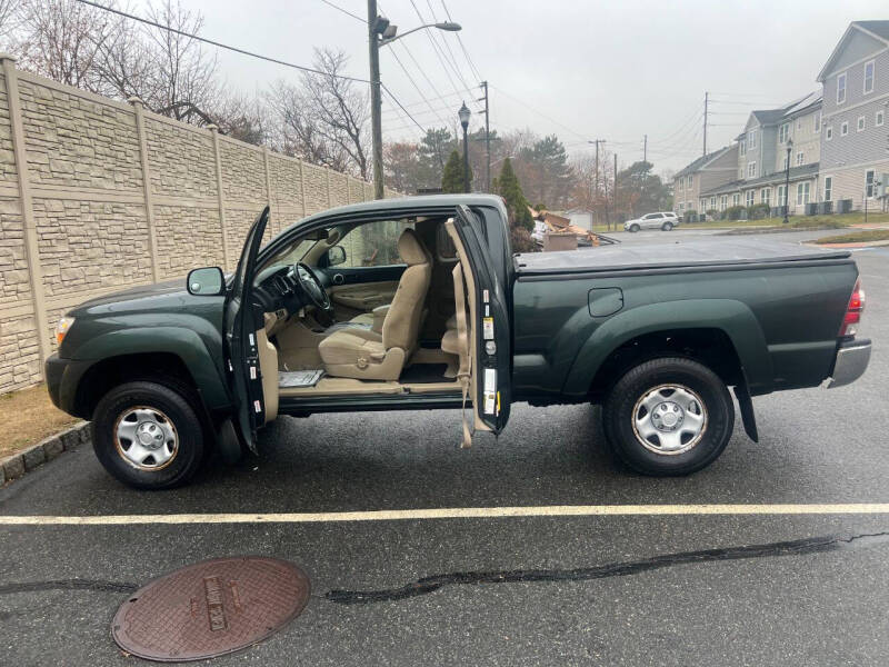 2009 Toyota Tacoma Base photo 17