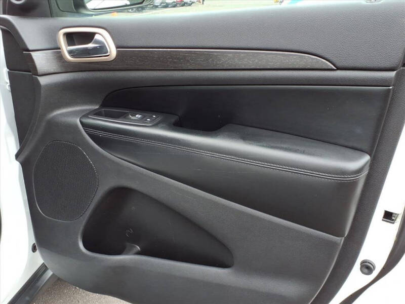 2016 Jeep Grand Cherokee Laredo E