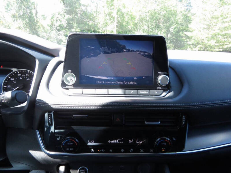 2022 Nissan Rogue SV