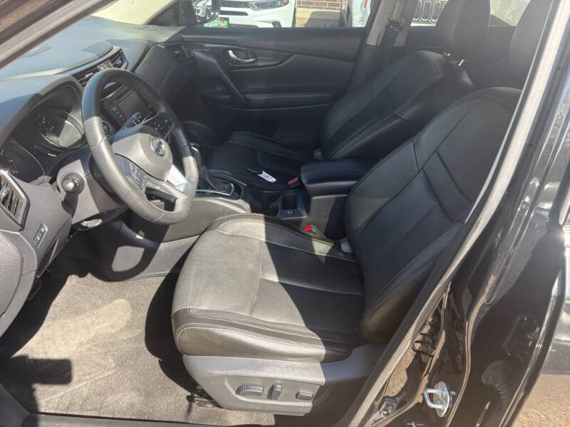 2019 Nissan Rogue S