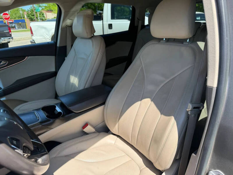 2017 Lincoln MKX Select
