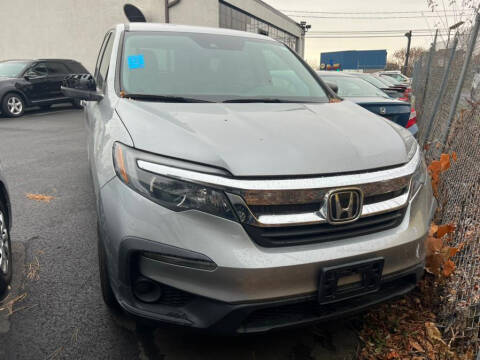 2019 Honda Pilot for sale at AutoMax in West Hartford CT
