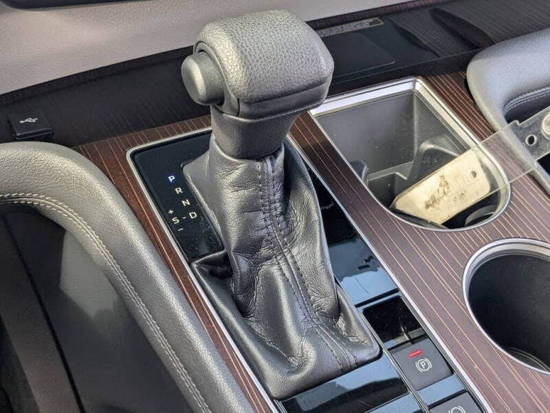 2021 Toyota Sienna LE 8-Passenger