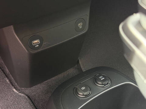 2024 Kia EV6 Light Long Range