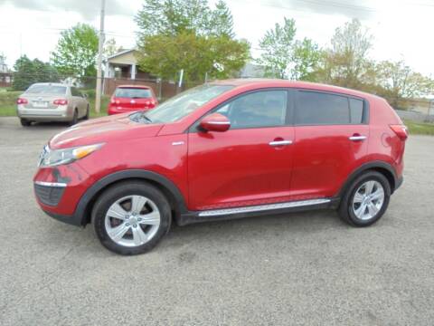 2013 Kia Sportage for sale at B & G AUTO SALES in Uniontown PA