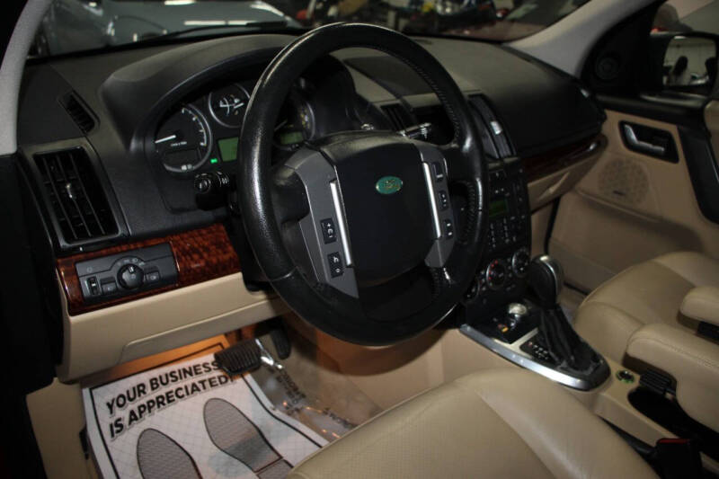 2008 Land Rover LR2 SE