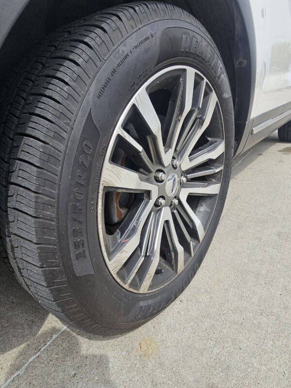 2016 Ford Explorer Platinum
