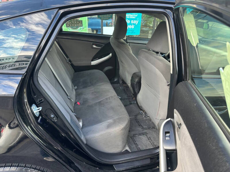 2012 Toyota Prius Two