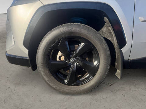 2020 Toyota RAV4 Hybrid XSE