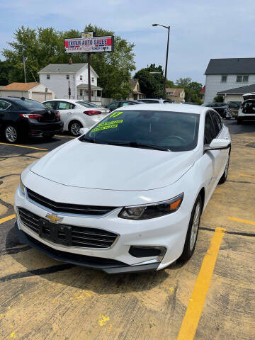 2017 Chevrolet Malibu for sale at Dream Auto Sales in South Milwaukee WI