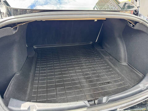 2020 Tesla Model 3 Standard Range