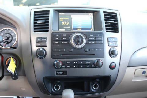 2013 Nissan Armada SV