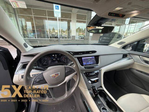 2023 Cadillac XT5 Premium Luxury