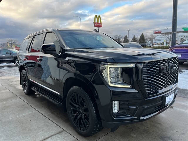 2023 GMC Yukon SLT