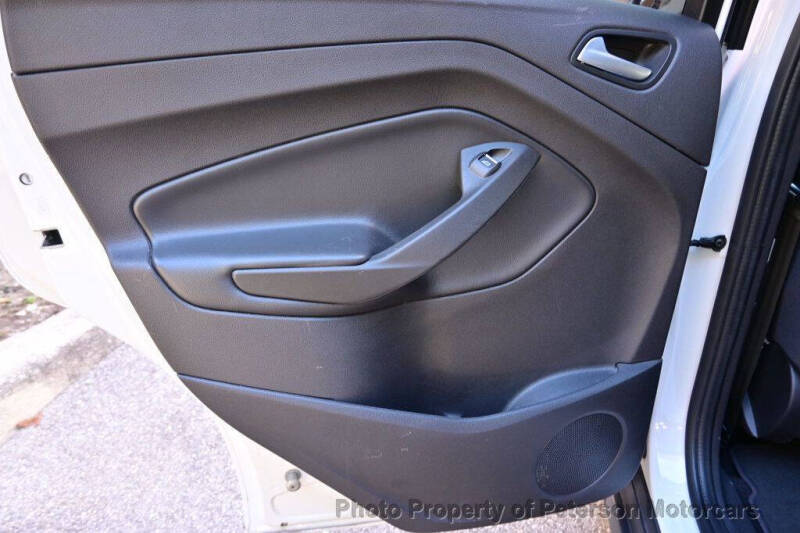 2017 Ford C-MAX Hybrid SE