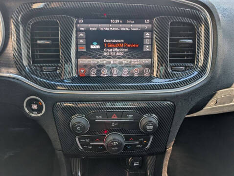 2017 Dodge Charger SXT