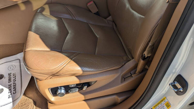 2015 Cadillac Escalade Platinum