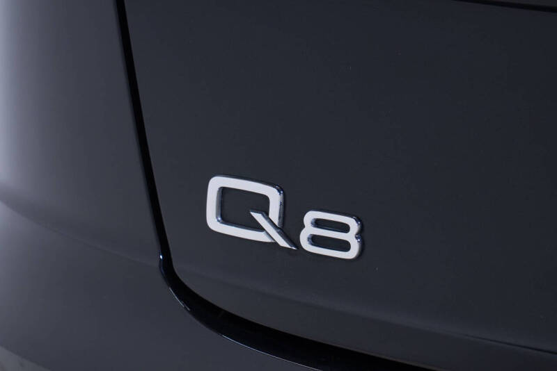 2019 Audi Q8 quattro Premium 55 TFSI