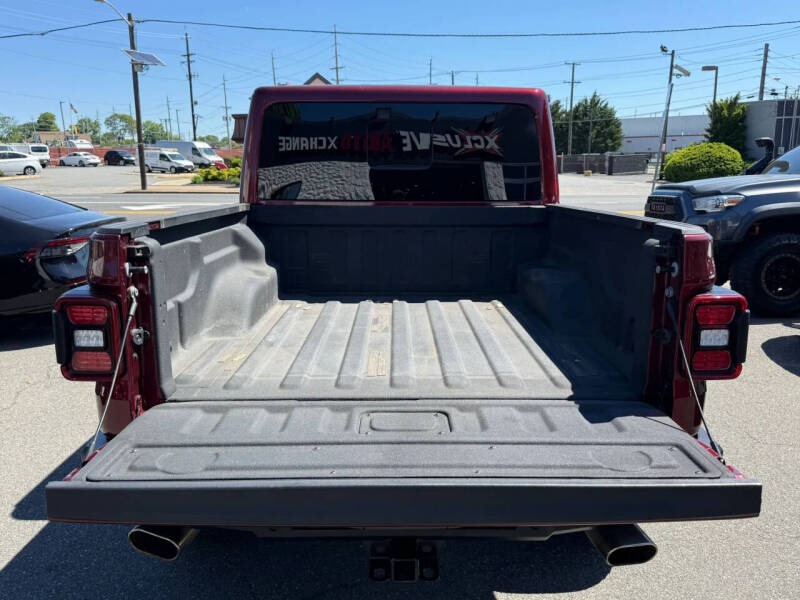 2021 Jeep Gladiator Overland