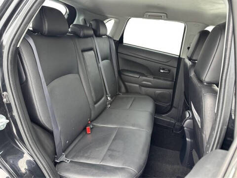 2016 Mitsubishi Outlander Sport 2.4 SEL