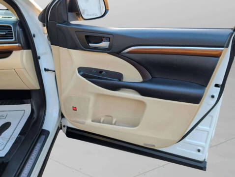 2018 Toyota Highlander Limited Platinum