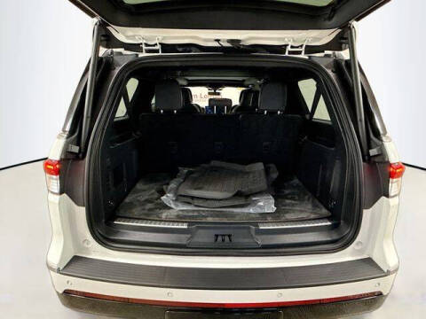 2023 Lincoln Navigator L Black Label