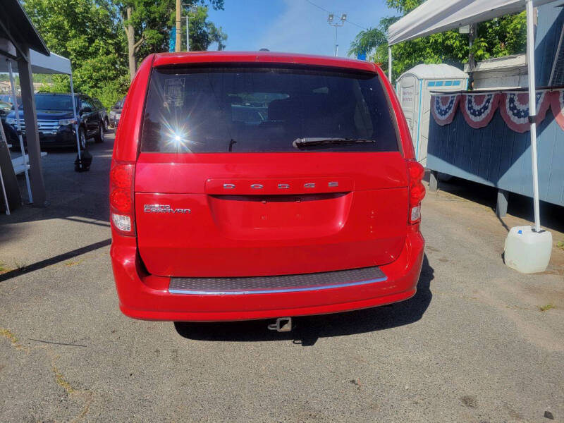 2013 Dodge Grand Caravan SE