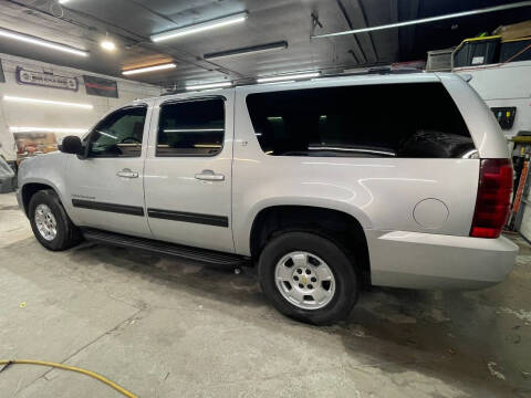 2011 Chevrolet Suburban LT