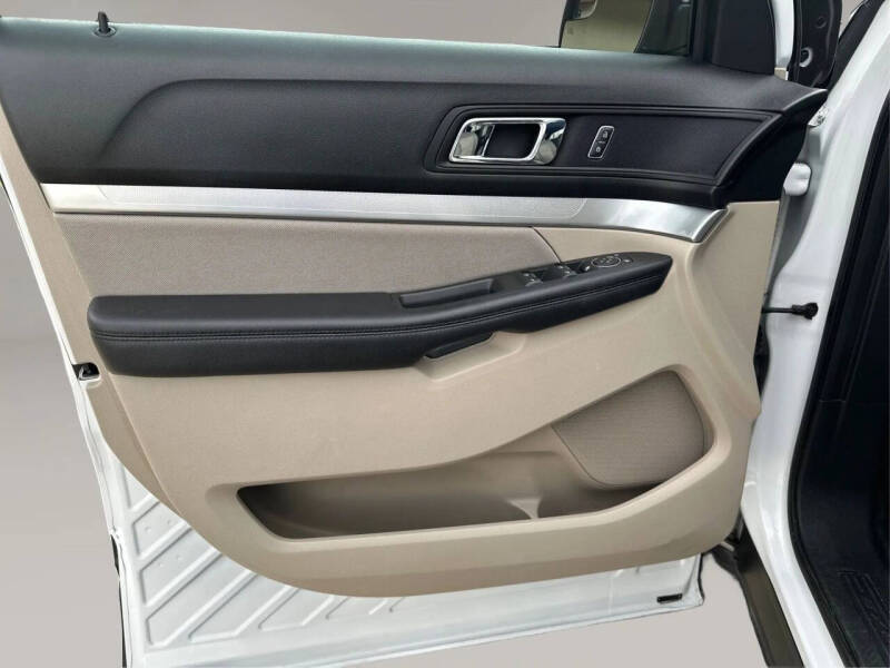 2019 Ford Explorer