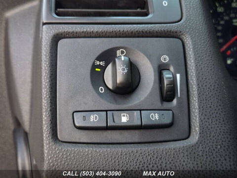 2011 Volvo V50 T5 R-Design