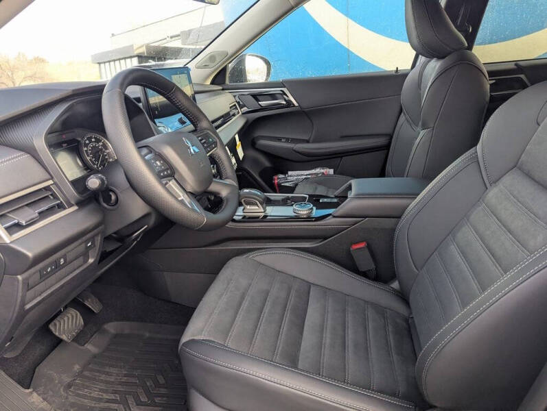 2026 Mitsubishi Outlander