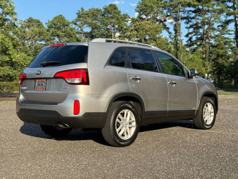 2015 Kia Sorento LX