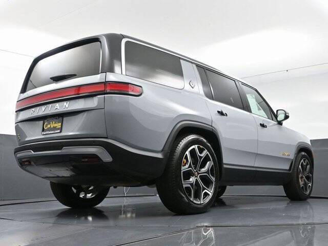 2022 Rivian R1S Launch Edition