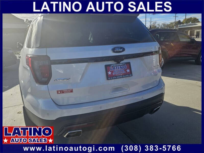 2017 Ford Explorer Sport