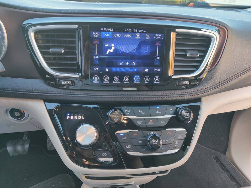 2017 Chrysler Pacifica Limited