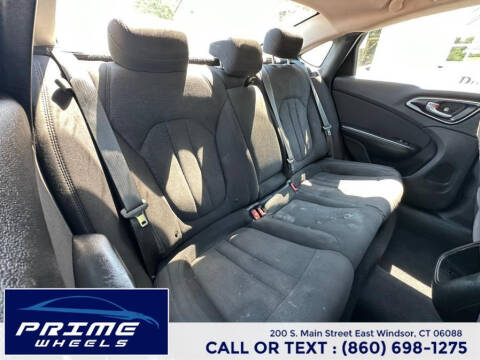 2015 Chrysler 200 Limited