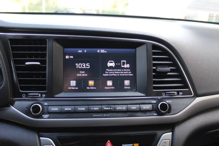 2018 Hyundai Elantra