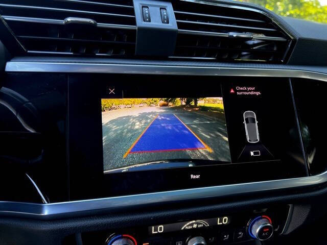 2021 Audi Q3 quattro Premium 40 TFSI