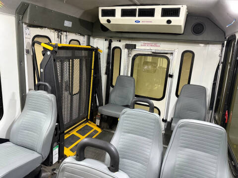 2016 Ford E-Series E-350 SD