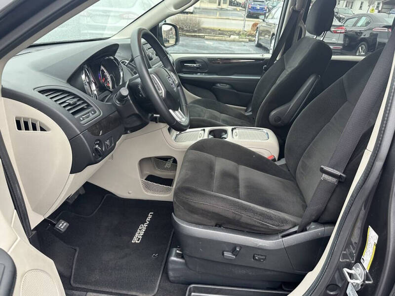 2016 Dodge Grand Caravan SXT