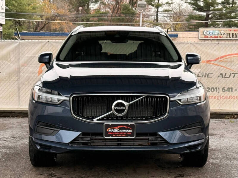 2020 Volvo XC60 T5 Momentum